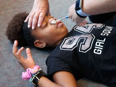 position during administration of medication via a MAD